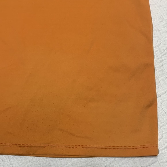 6-7 (5/$20) Gap Rashguard Short-Sleeve - Picture 10 of 13